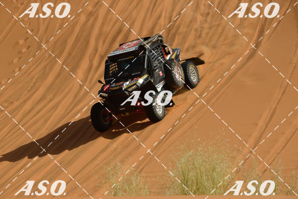 Buy your photos of the eventMerzouga Rally on Fotop