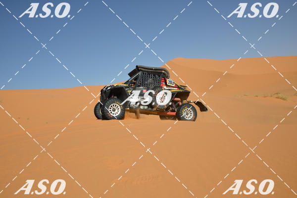 Buy your photos of the eventMerzouga Rally on Fotop