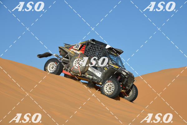 Buy your photos of the eventMerzouga Rally on Fotop