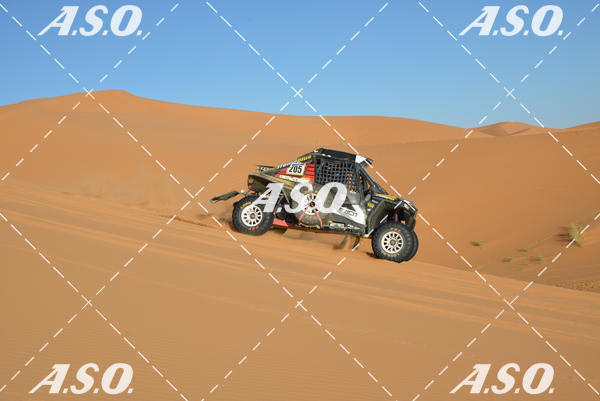 Buy your photos of the eventMerzouga Rally on Fotop