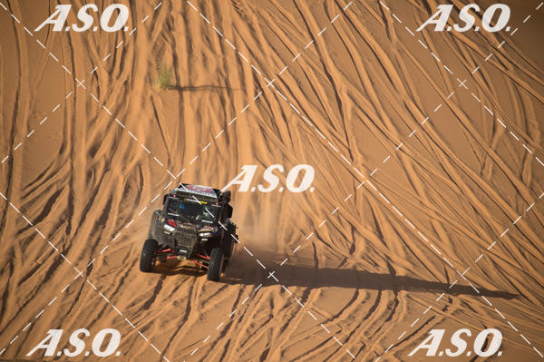 Buy your photos of the eventMerzouga Rally on Fotop