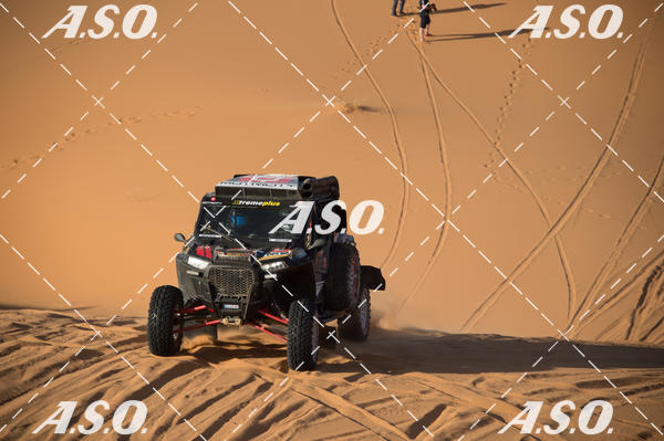 Buy your photos of the eventMerzouga Rally on Fotop