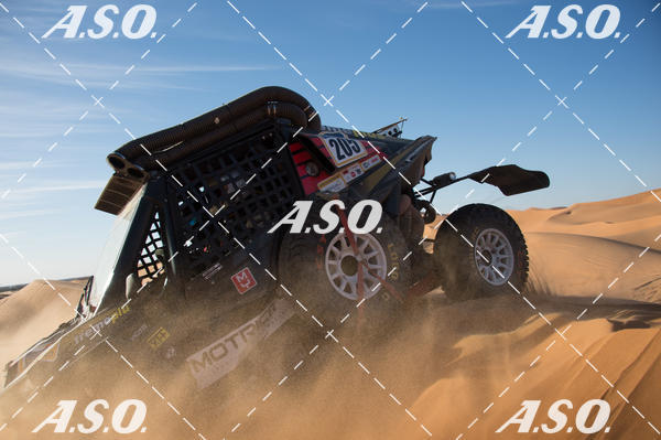 Buy your photos of the eventMerzouga Rally on Fotop