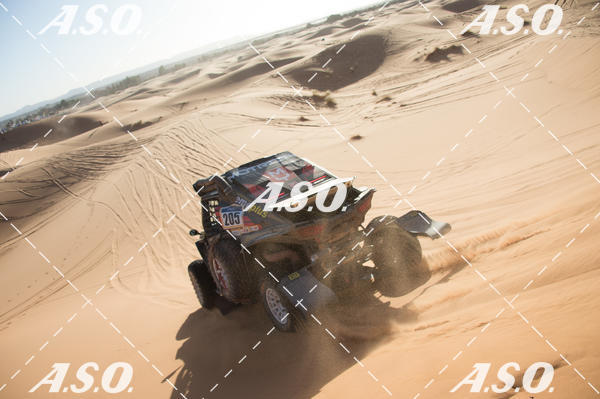 Buy your photos of the eventMerzouga Rally on Fotop