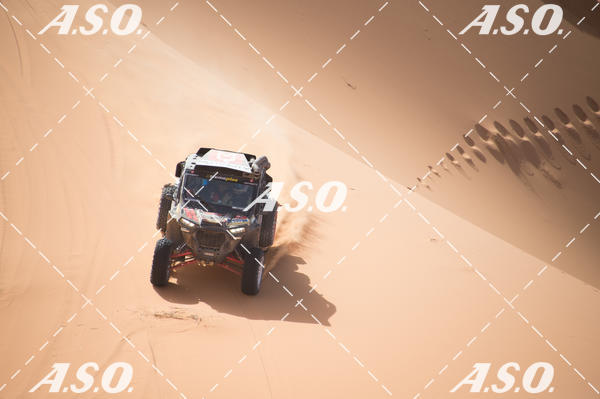 Buy your photos of the eventMerzouga Rally on Fotop