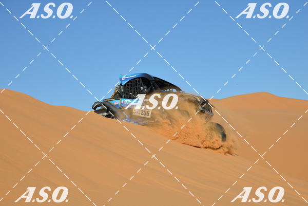 Buy your photos of the eventMerzouga Rally on Fotop
