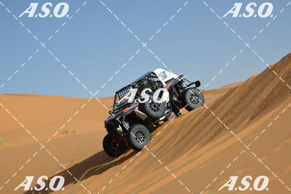 Buy your photos of the eventMerzouga Rally on Fotop