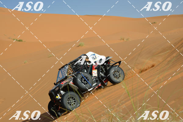 Buy your photos of the eventMerzouga Rally on Fotop