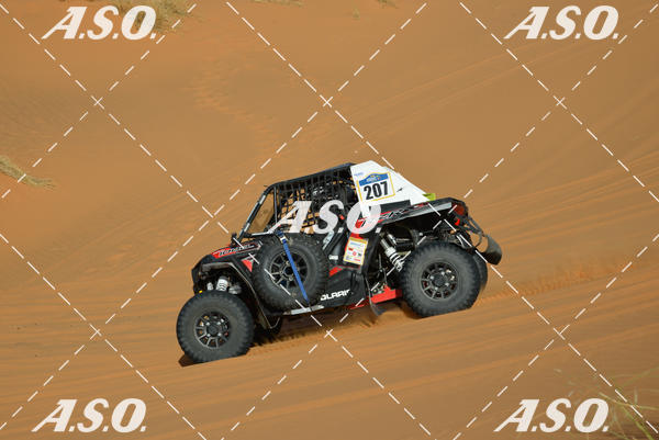Buy your photos of the eventMerzouga Rally on Fotop