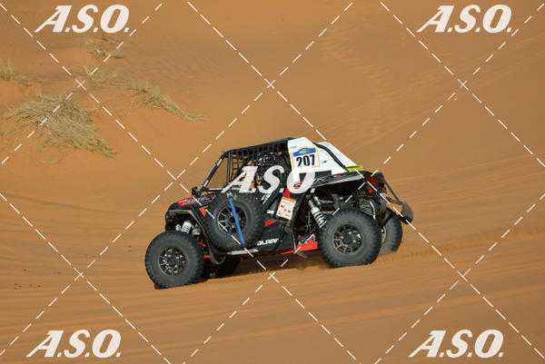 Buy your photos of the eventMerzouga Rally on Fotop