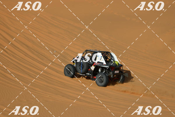 Buy your photos of the eventMerzouga Rally on Fotop