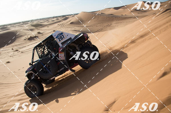 Buy your photos of the eventMerzouga Rally on Fotop