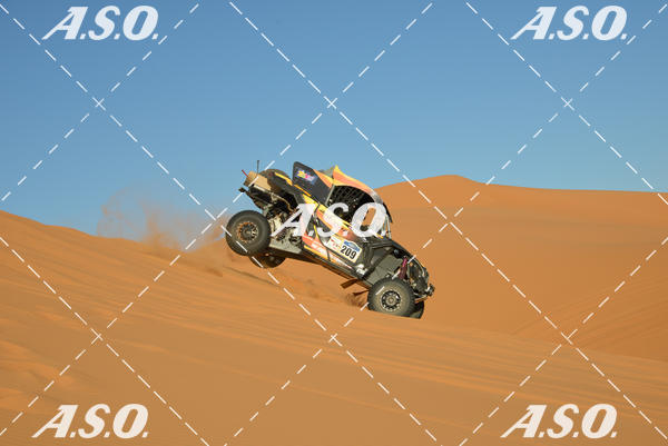 Buy your photos of the eventMerzouga Rally on Fotop