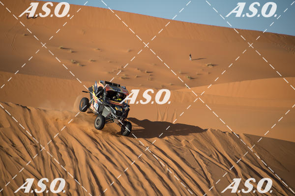 Buy your photos of the eventMerzouga Rally on Fotop