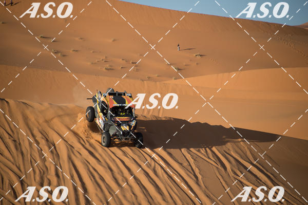 Buy your photos of the eventMerzouga Rally on Fotop