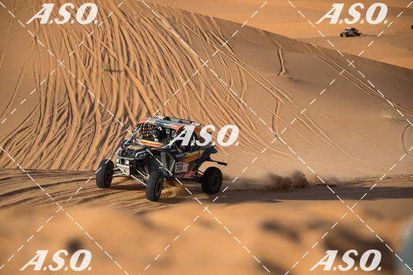 Buy your photos of the eventMerzouga Rally on Fotop