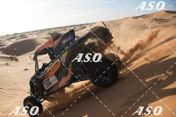 Buy your photos of the eventMerzouga Rally on Fotop