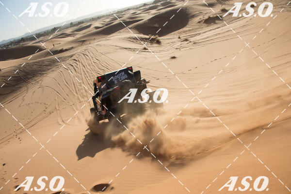 Buy your photos of the eventMerzouga Rally on Fotop