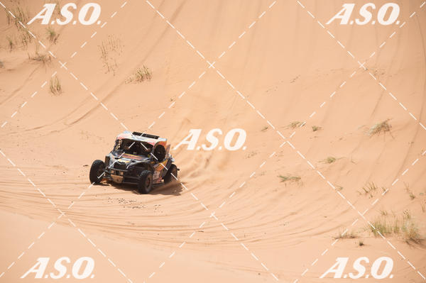 Buy your photos of the eventMerzouga Rally on Fotop