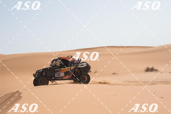 Buy your photos of the eventMerzouga Rally on Fotop