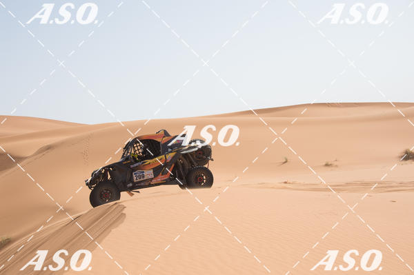 Buy your photos of the eventMerzouga Rally on Fotop