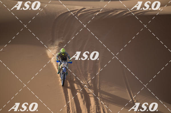 Buy your photos of the eventMerzouga Rally on Fotop