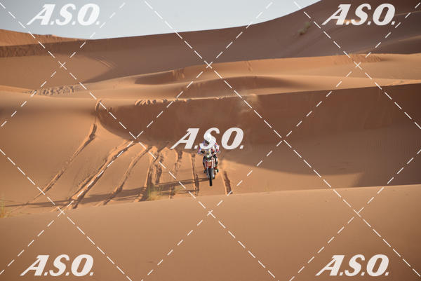 Buy your photos of the eventMerzouga Rally on Fotop