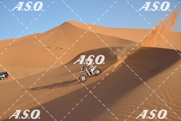 Buy your photos of the eventMerzouga Rally on Fotop