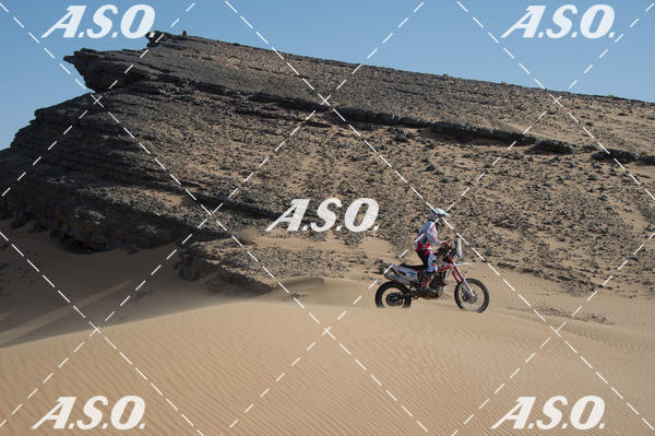 Buy your photos of the eventMerzouga Rally on Fotop