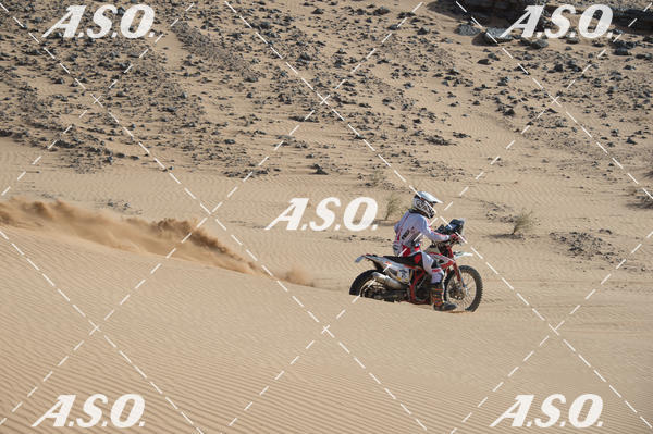 Buy your photos of the eventMerzouga Rally on Fotop