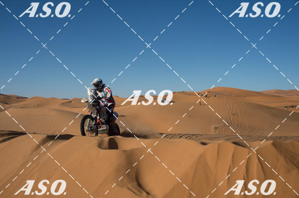 Buy your photos of the eventMerzouga Rally on Fotop