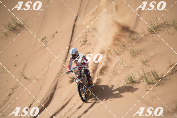 Buy your photos of the eventMerzouga Rally on Fotop