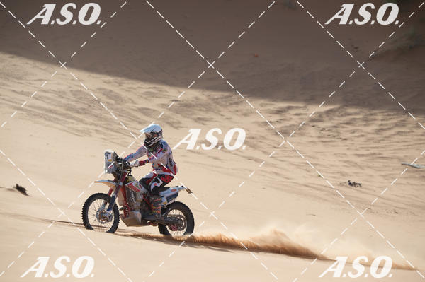 Buy your photos of the eventMerzouga Rally on Fotop