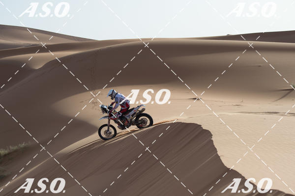 Buy your photos of the eventMerzouga Rally on Fotop