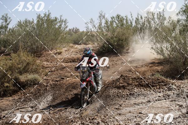 Buy your photos of the eventMerzouga Rally on Fotop