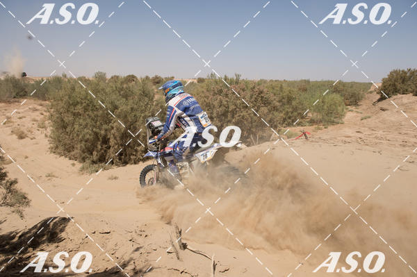 Buy your photos of the eventMerzouga Rally on Fotop