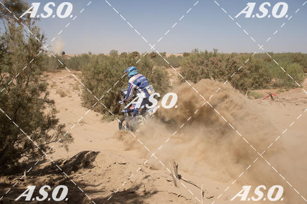 Buy your photos of the eventMerzouga Rally on Fotop