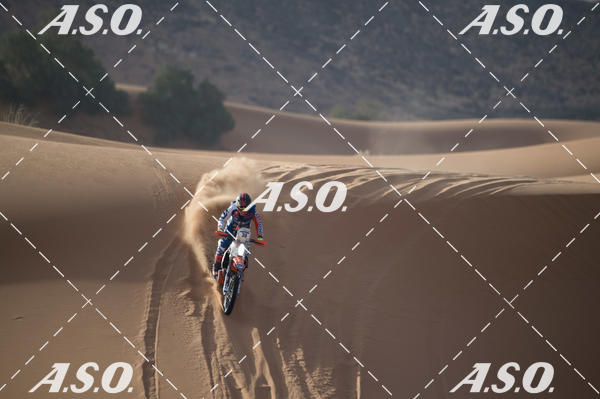 Buy your photos of the eventMerzouga Rally on Fotop