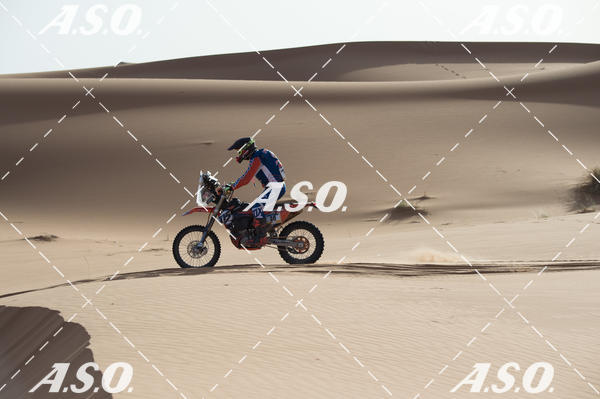 Buy your photos of the eventMerzouga Rally on Fotop
