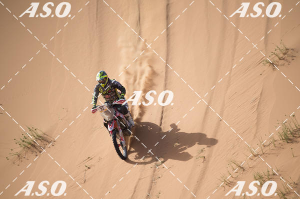 Buy your photos of the eventMerzouga Rally on Fotop