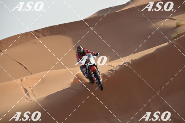 Buy your photos of the eventMerzouga Rally on Fotop