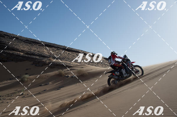 Buy your photos of the eventMerzouga Rally on Fotop