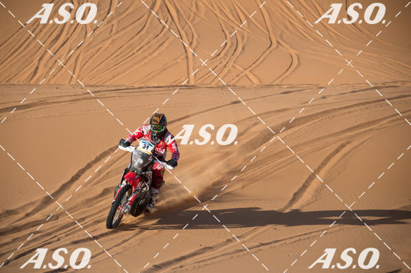 Buy your photos of the eventMerzouga Rally on Fotop