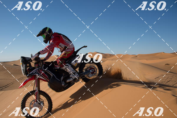 Buy your photos of the eventMerzouga Rally on Fotop