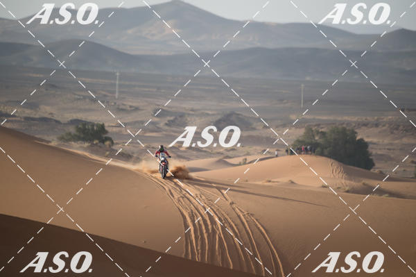 Buy your photos of the eventMerzouga Rally on Fotop