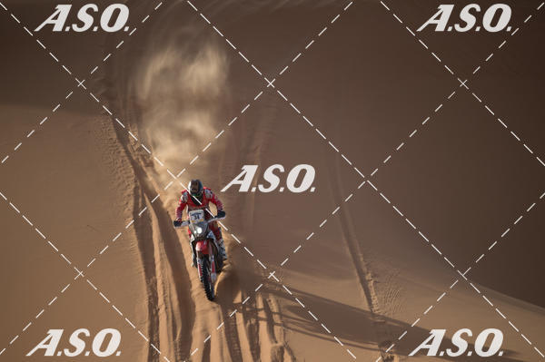 Buy your photos of the eventMerzouga Rally on Fotop