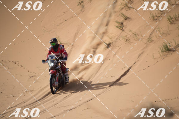 Buy your photos of the eventMerzouga Rally on Fotop