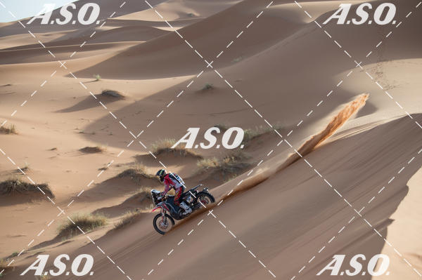 Buy your photos of the eventMerzouga Rally on Fotop