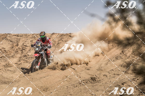 Buy your photos of the eventMerzouga Rally on Fotop