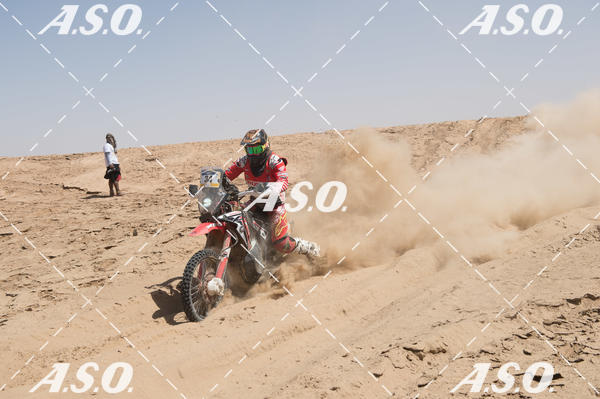 Buy your photos of the eventMerzouga Rally on Fotop